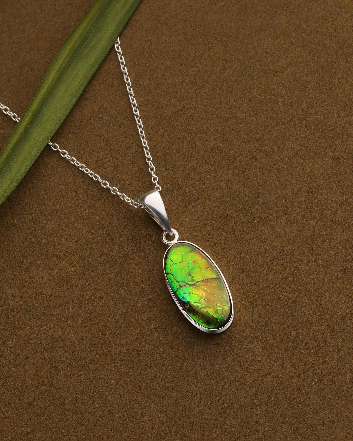 6.50 Ct. Ammolite 925 Sterling Silver Chain Necklace Pendant - YoTreasure