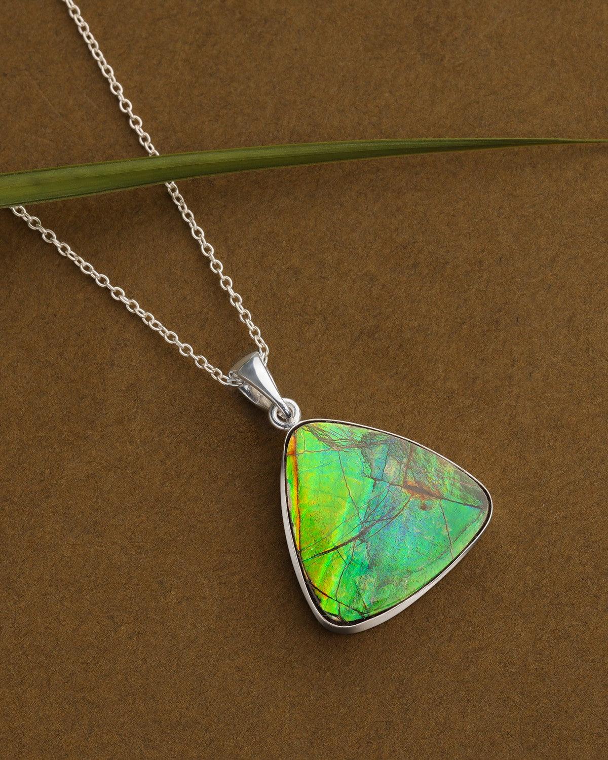 19.10 Ct. Ammolite Solid 925 Sterling Silver Chain Necklace Pendant - YoTreasure