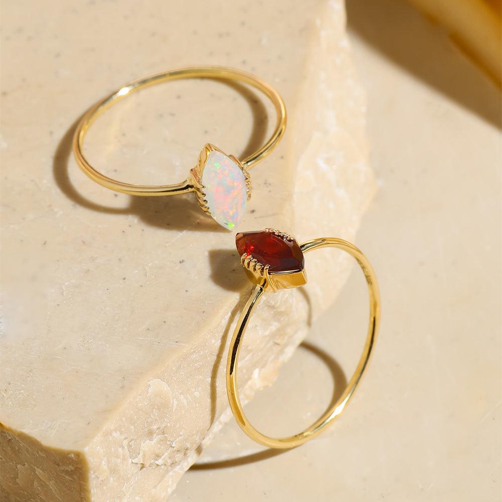 Natural Opal Solitaire Ring 14K Yellow Gold Jewelry - YoTreasure