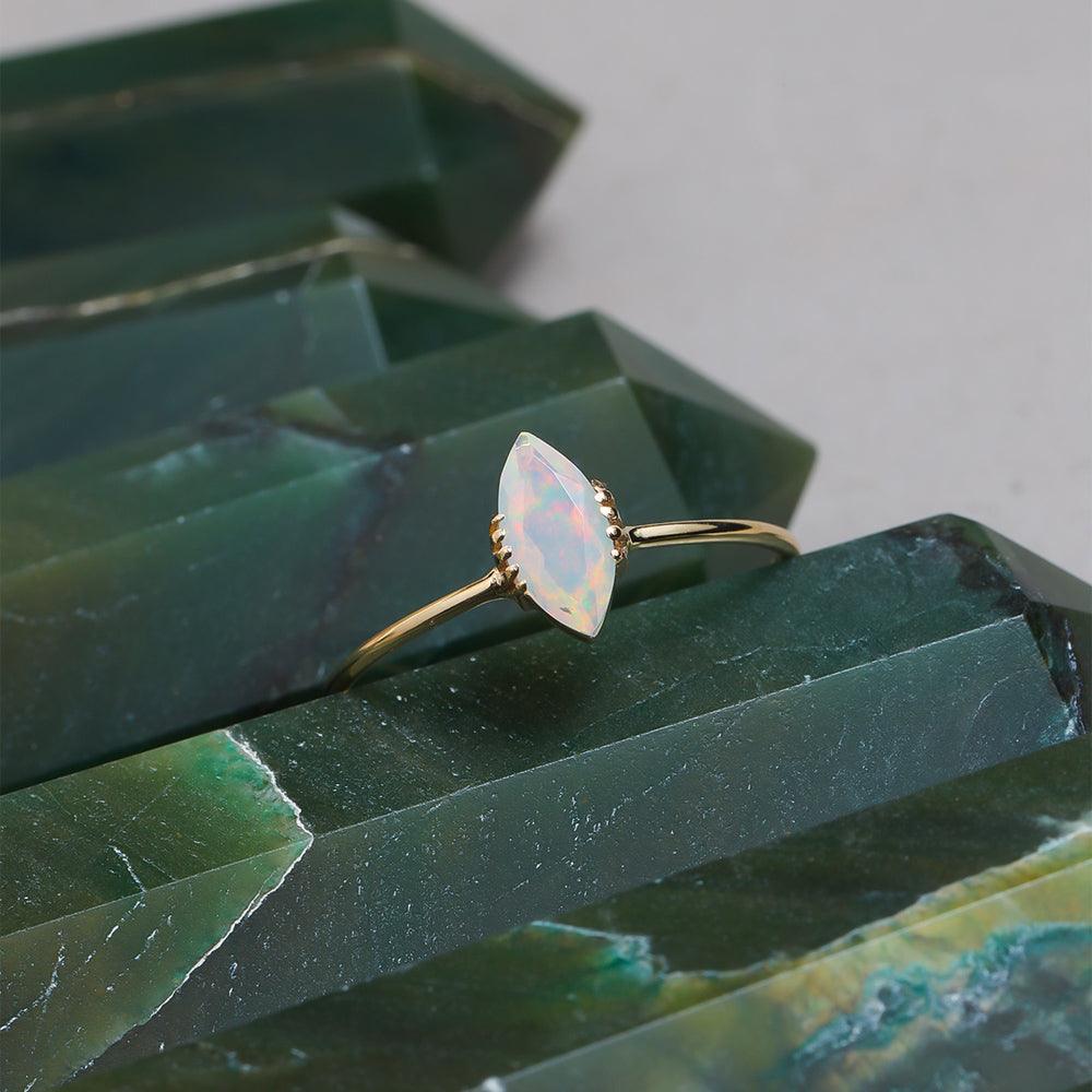 Natural Opal Solitaire Ring 14K Yellow Gold Jewelry - YoTreasure
