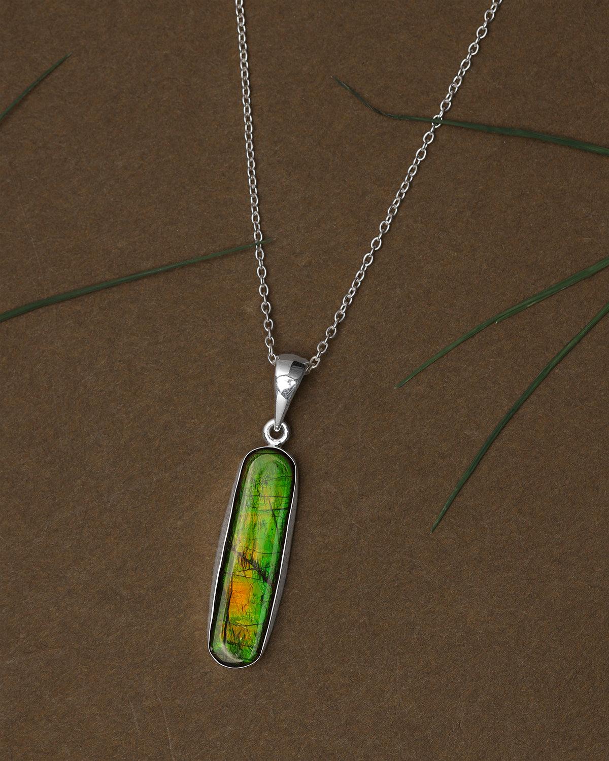 6.95 Ct. Ammolite 925 Sterling Silver Necklace Pendant Jewelry - YoTreasure
