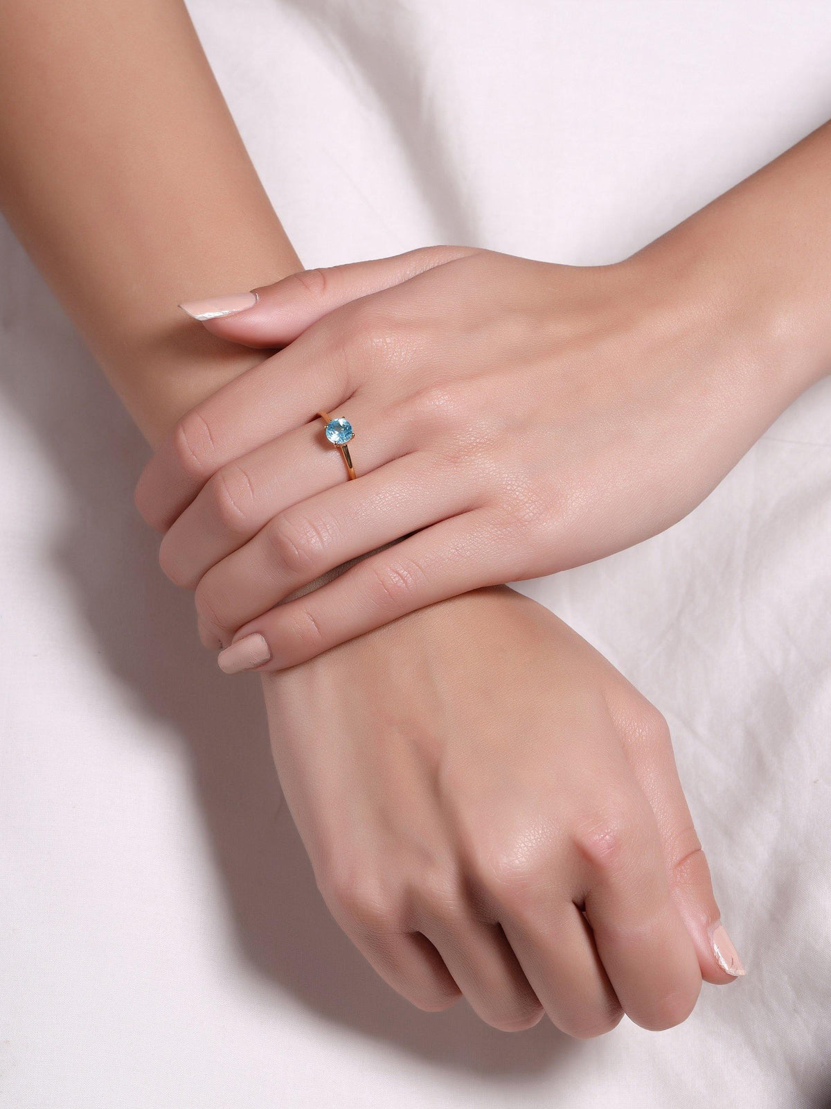 1.03 Ct Sky Blue Topaz Solid 10k Yellow Gold Solitaire Ring Jewelry - YoTreasure