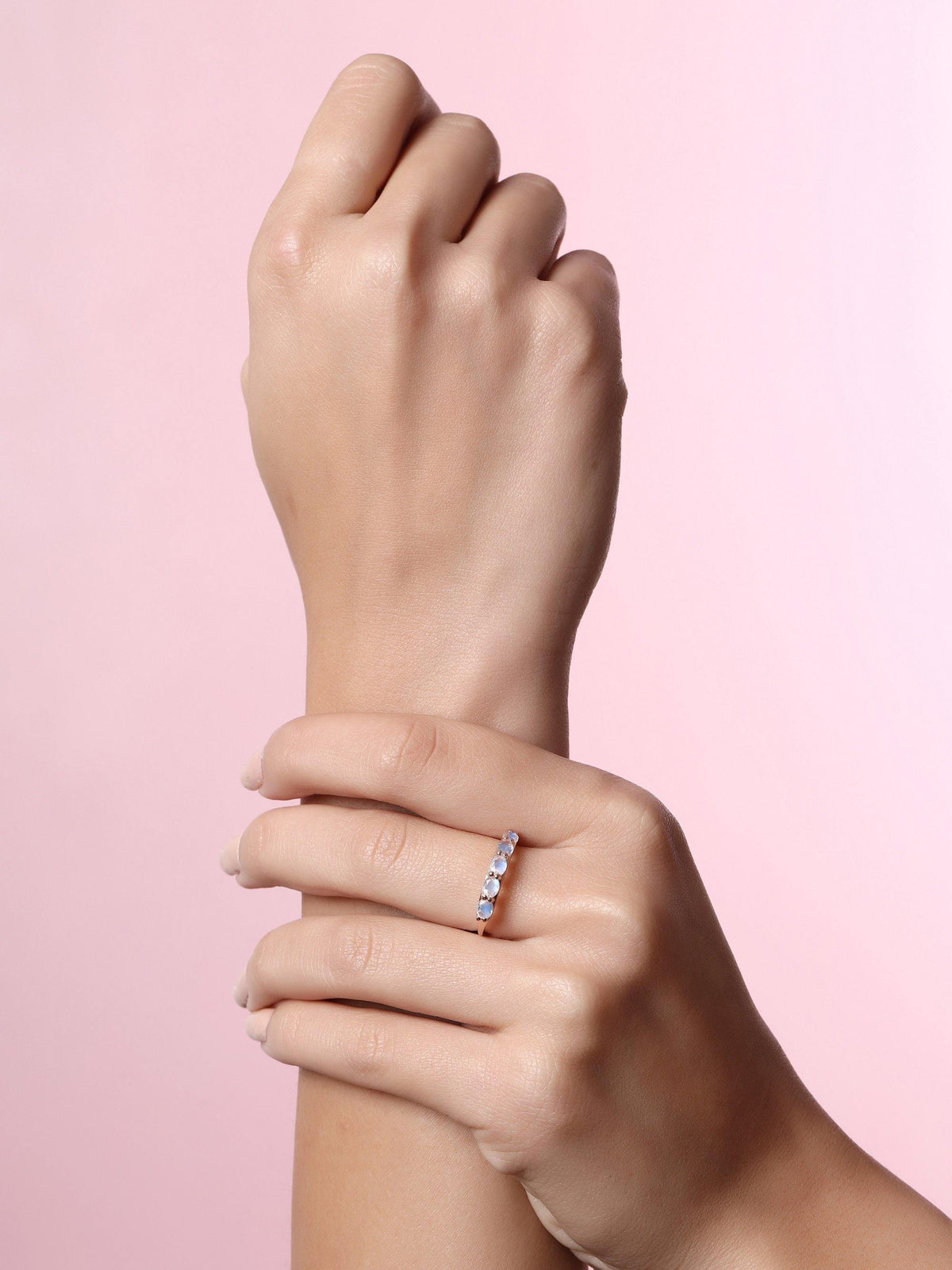 1.05 Cts Rainbow Moonstone Solid 10K Rose Gold Eternity Band Ring Jewelry - YoTreasure