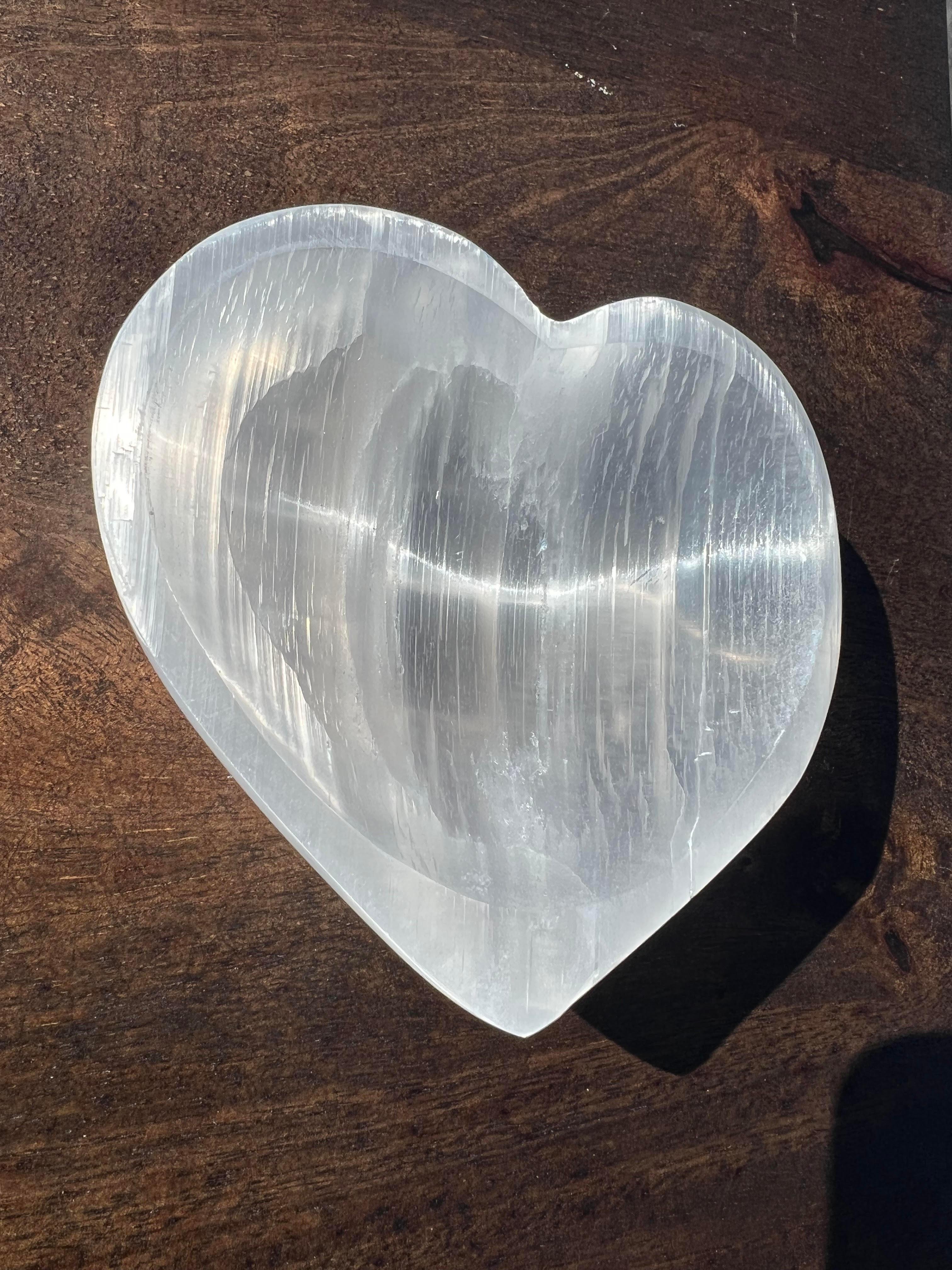 Selenite Heart Bowls - Blessings - Tranquility - Heart Bowl Healing Stone Crystals Gemstones - YoTreasure