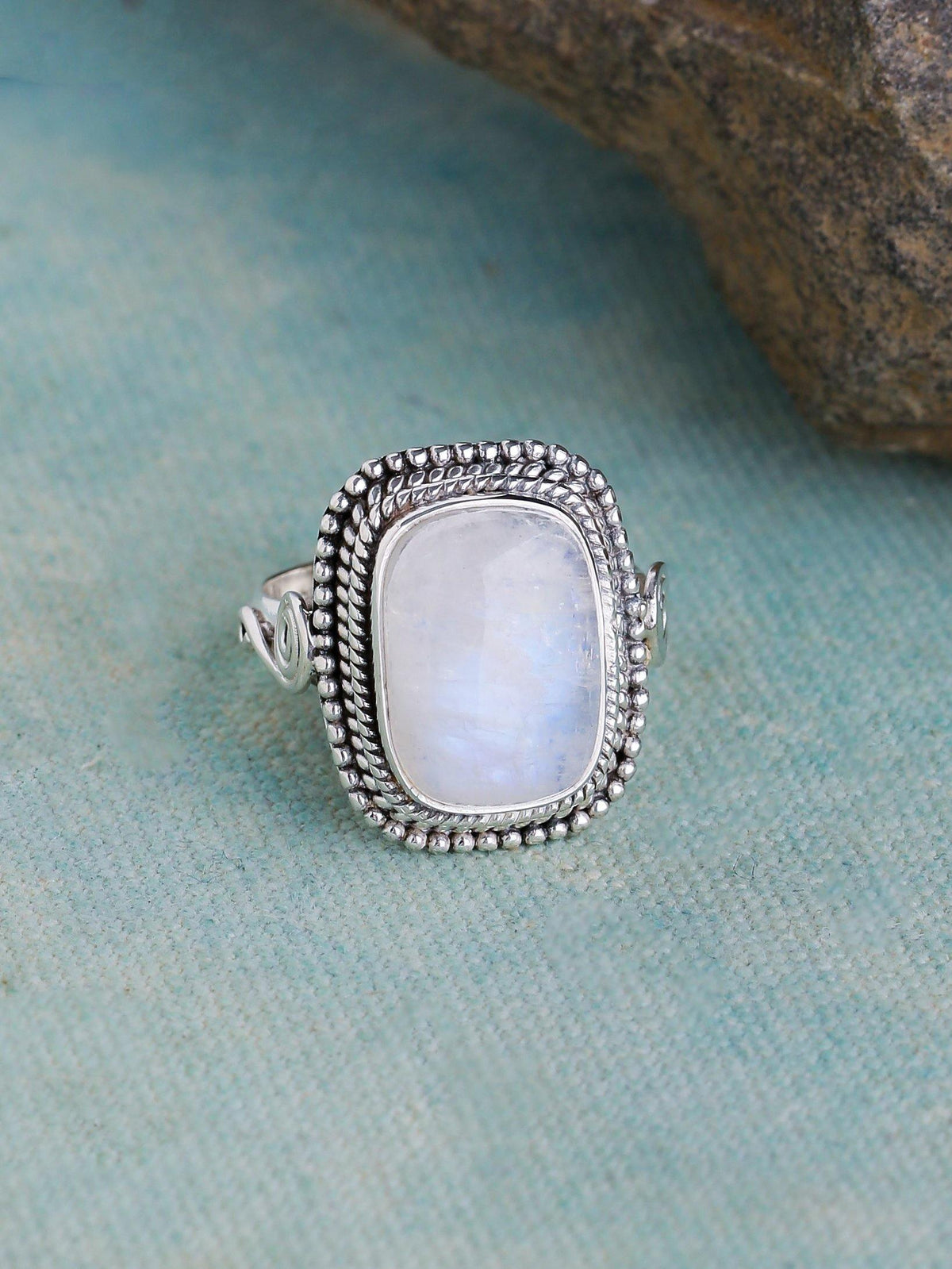 Moonstone Solid 925 Sterling Silver Gemstone Ring - YoTreasure