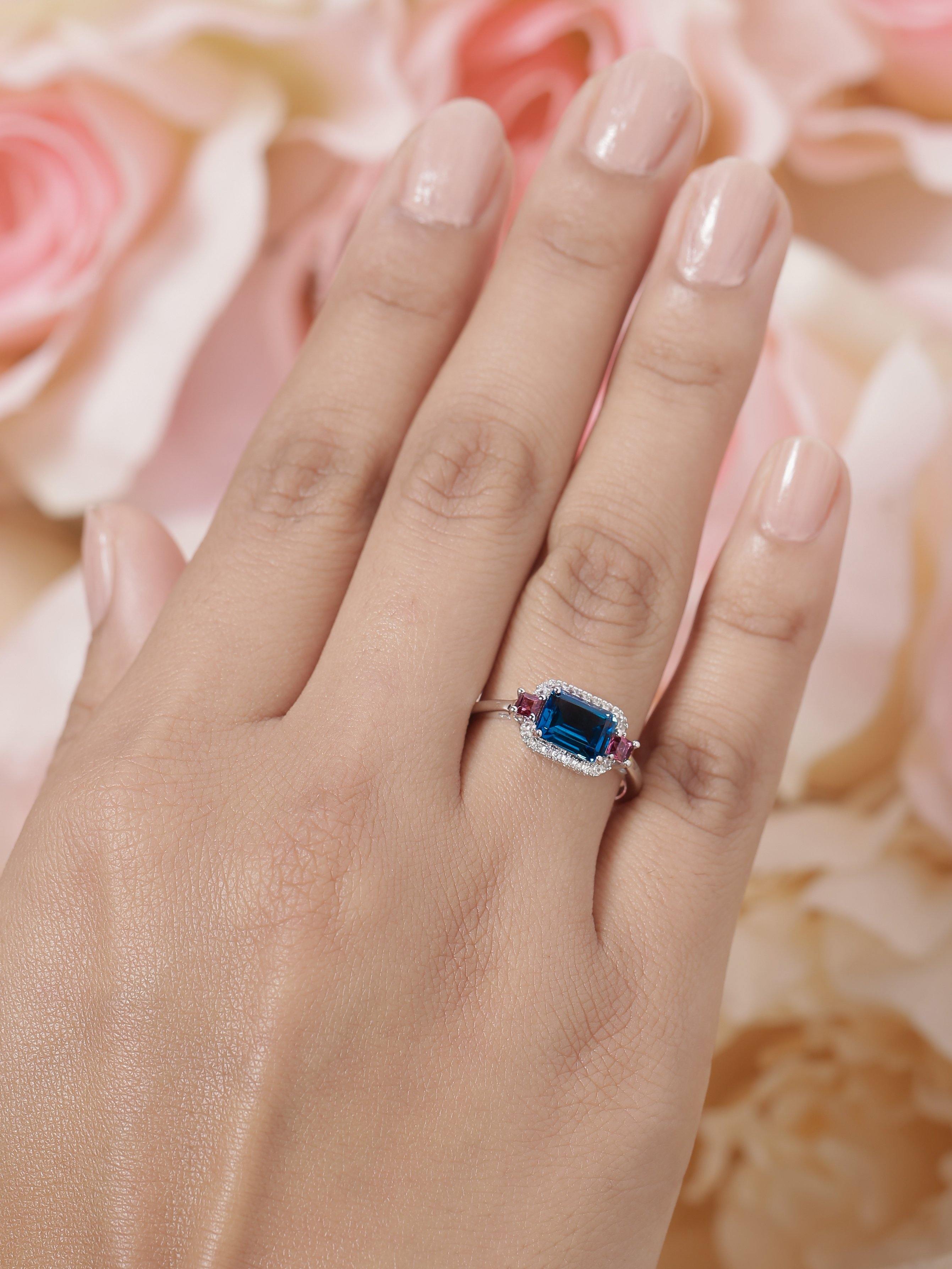 2.44 Ct London Blue Topaz Solid 925 Sterling Silver Ring Jewelry - YoTreasure