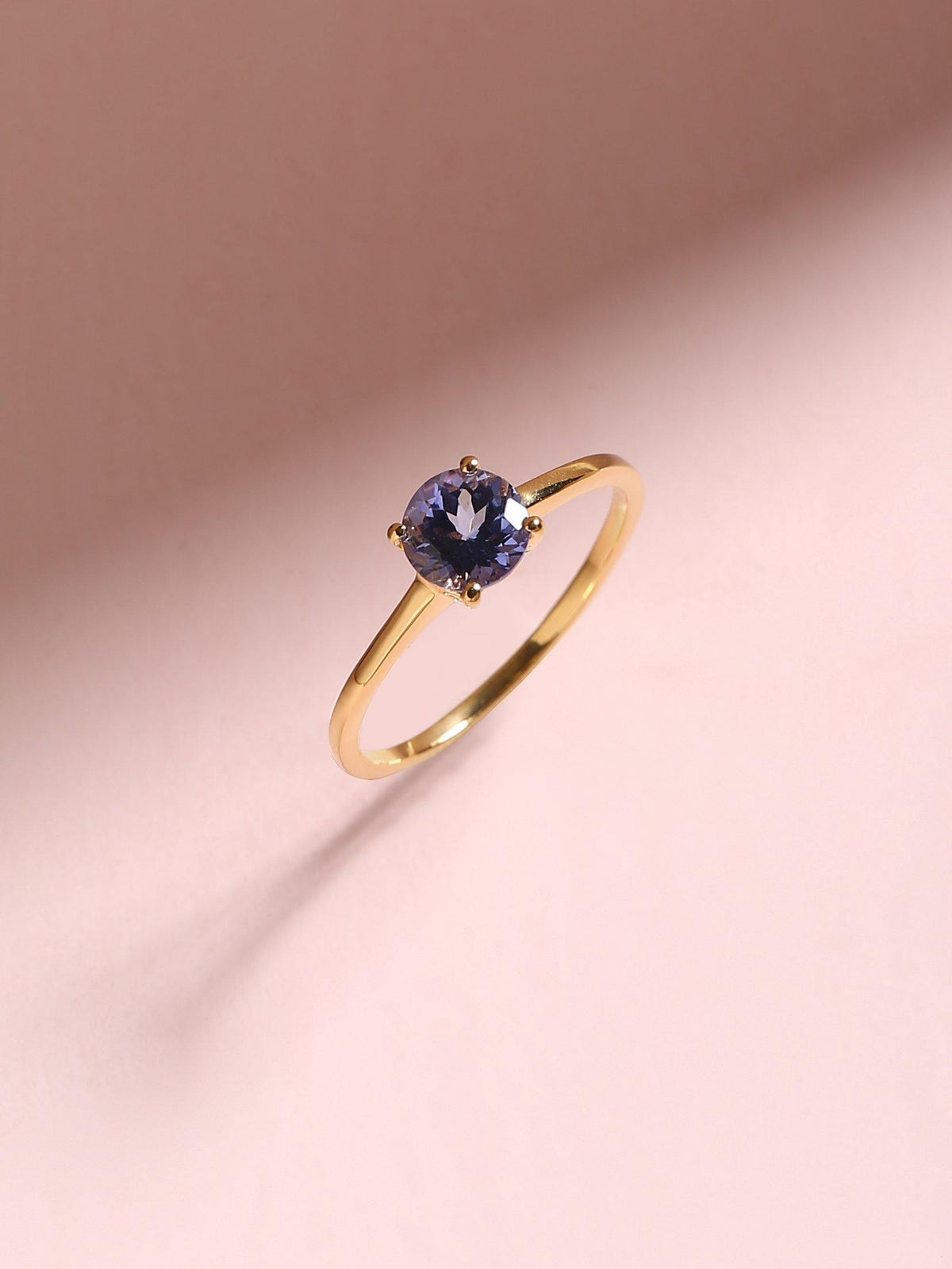 0.91 Ct Tanzanite Solid 10k Yellow Gold Solitaire Ring Jewelry - YoTreasure