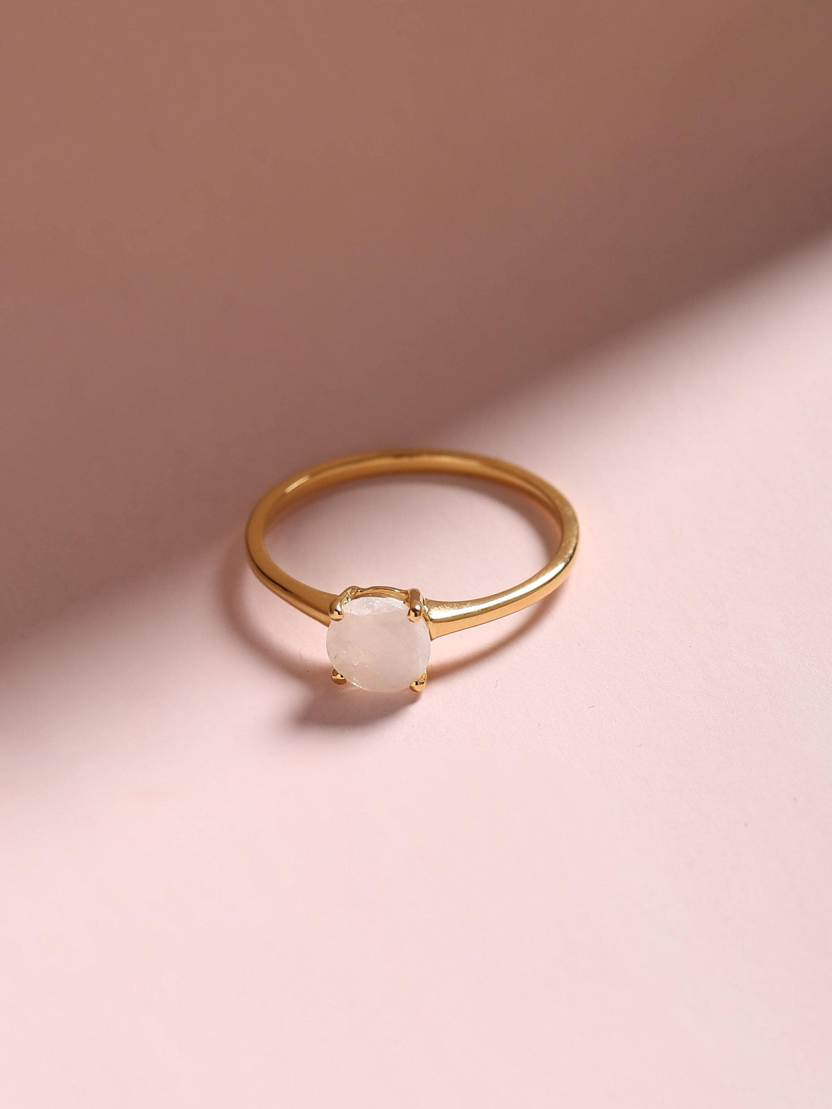 0.60 Ct Moonstone Solid 10k Yellow Gold Solitaire Ring Jewelry - YoTreasure