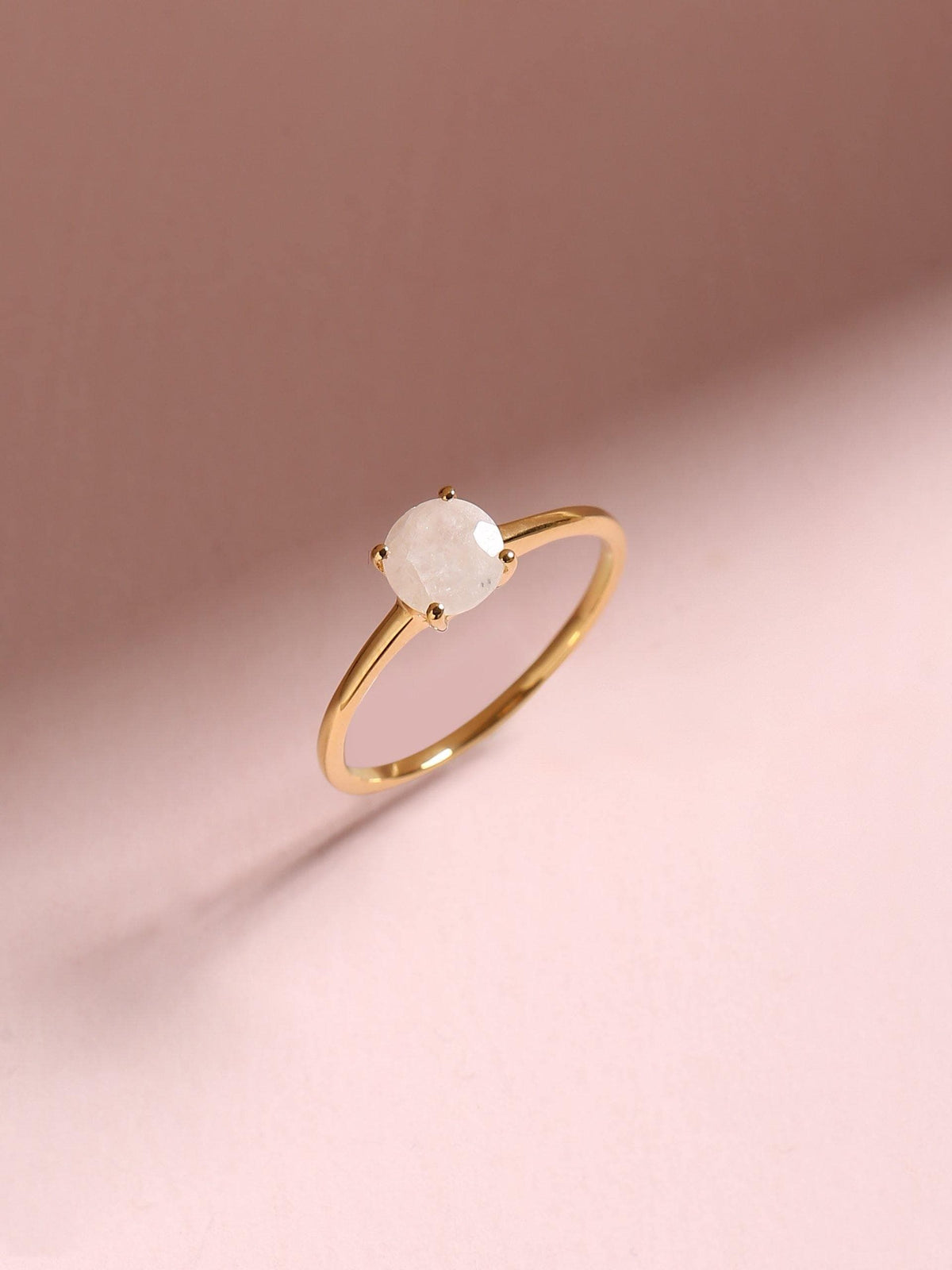 0.60 Ct Moonstone Solid 10k Yellow Gold Solitaire Ring Jewelry - YoTreasure