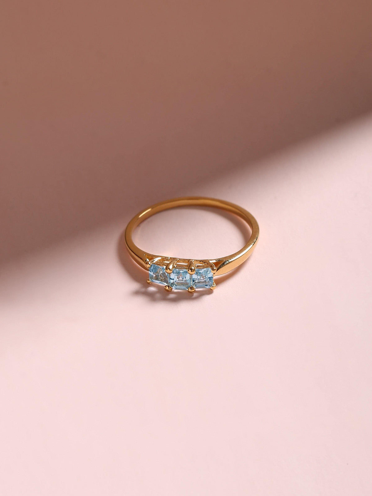 0.60 Ct. Sky Blue Topaz Solid 10k Yellow Gold Band Ring Jewelry - YoTreasure