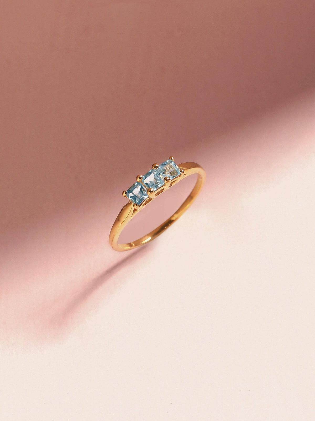 0.60 Ct. Sky Blue Topaz Solid 10k Yellow Gold Band Ring Jewelry - YoTreasure