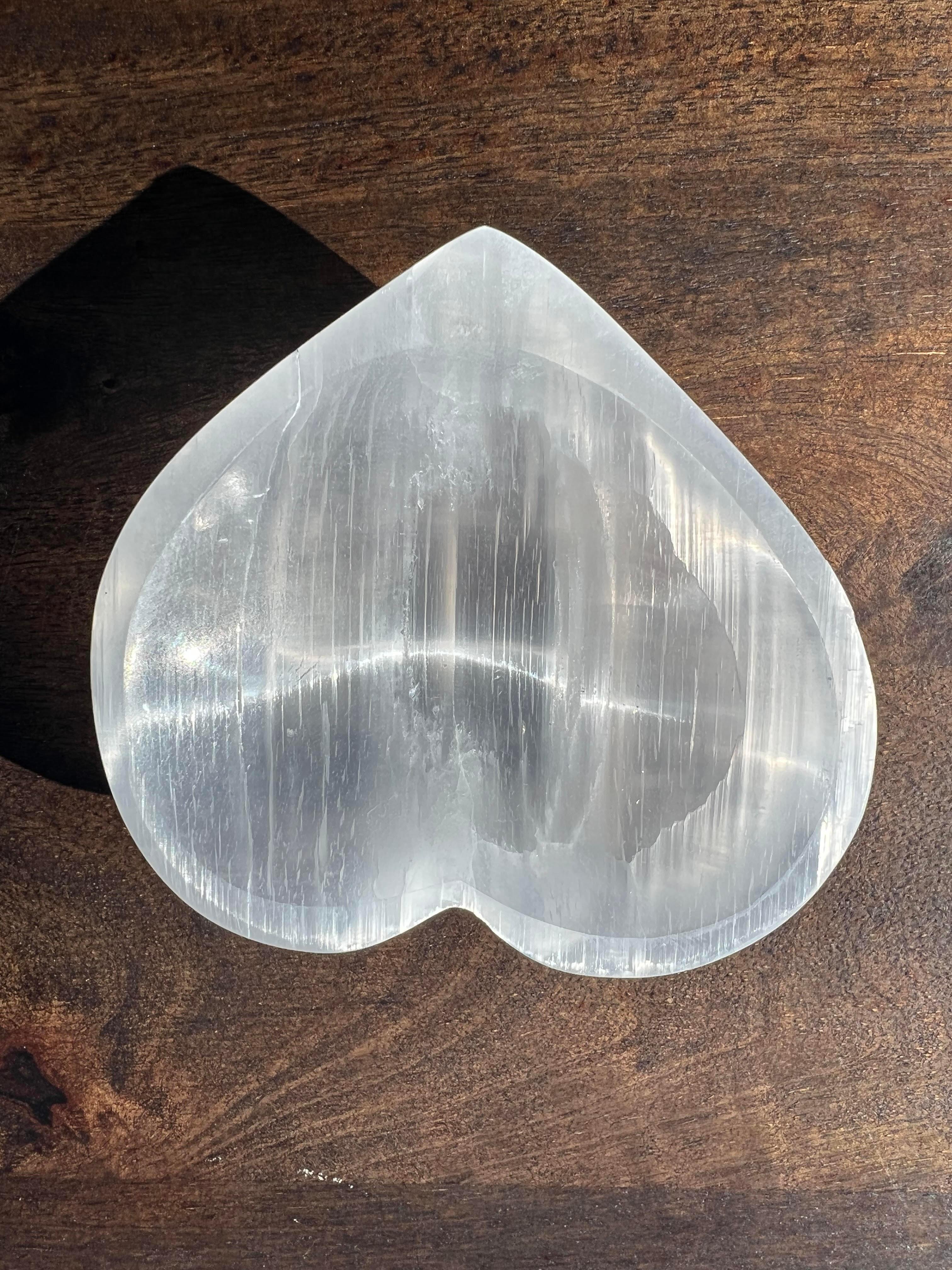 Selenite Heart Bowls - Blessings - Tranquility - Heart Bowl Healing Stone Crystals Gemstones - YoTreasure