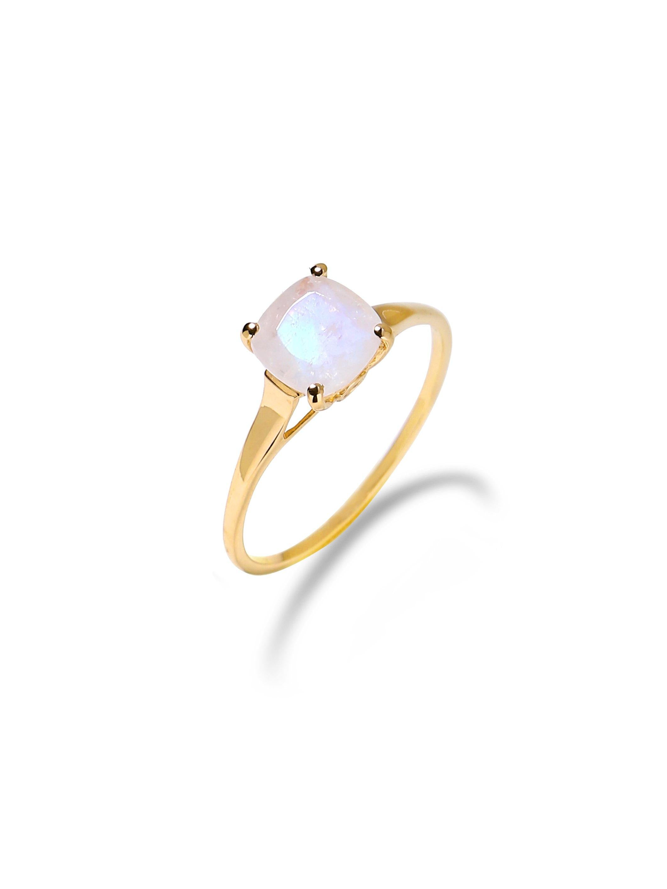 1.88 Cts Rainbow Moonstone Solid 10k Yellow Gold Ring Jewelry - YoTreasure