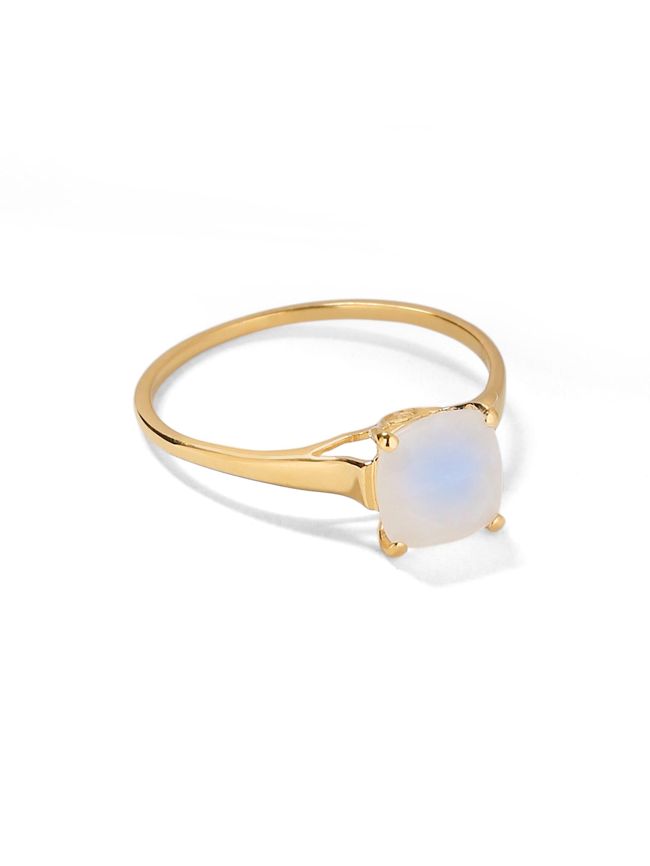 1.88 Cts Rainbow Moonstone Solid 10k Yellow Gold Ring Jewelry - YoTreasure
