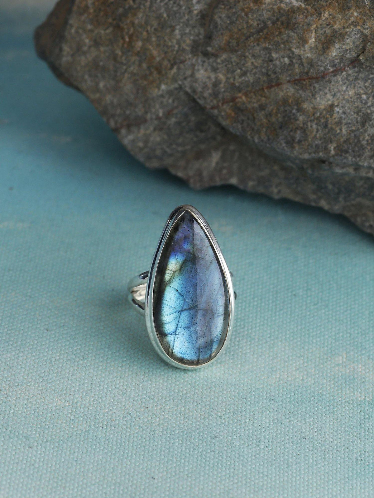 Labradorite Solid 925 Sterling Silver Ring Jewelry - YoTreasure