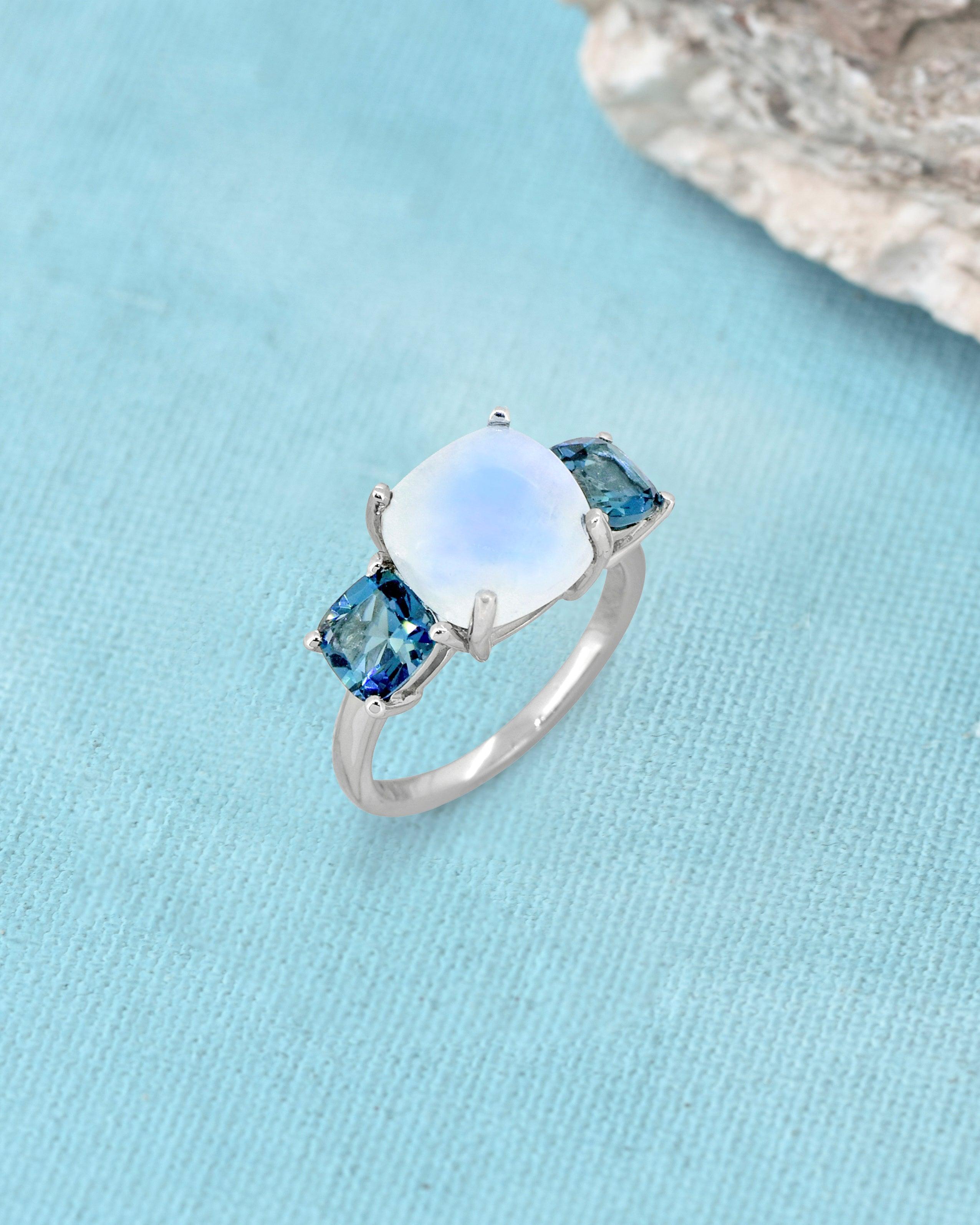 7.15 Ct. Moonstone London Blue Topaz Solid 925 Sterling Silver Ring Jewelry - YoTreasure