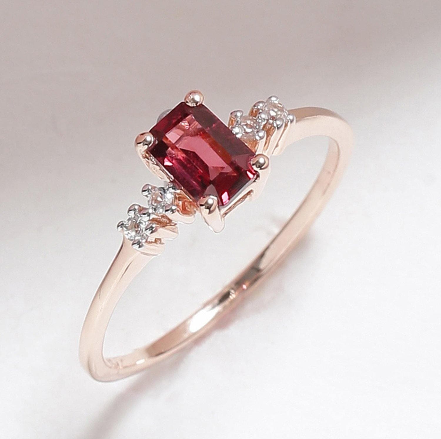 0.86 Ct Rhodolite Garnet Solid 10k Rose Gold Ring Jewelry - YoTreasure