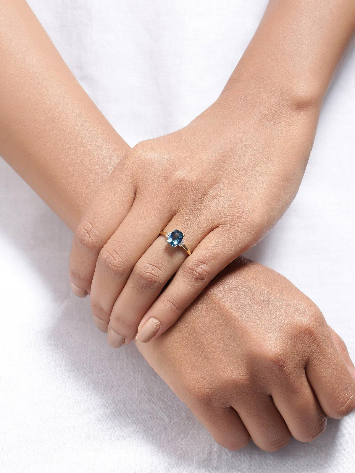 1.62 Ct London Blue Topaz Solid 10k Yellow Gold Ring - YoTreasure