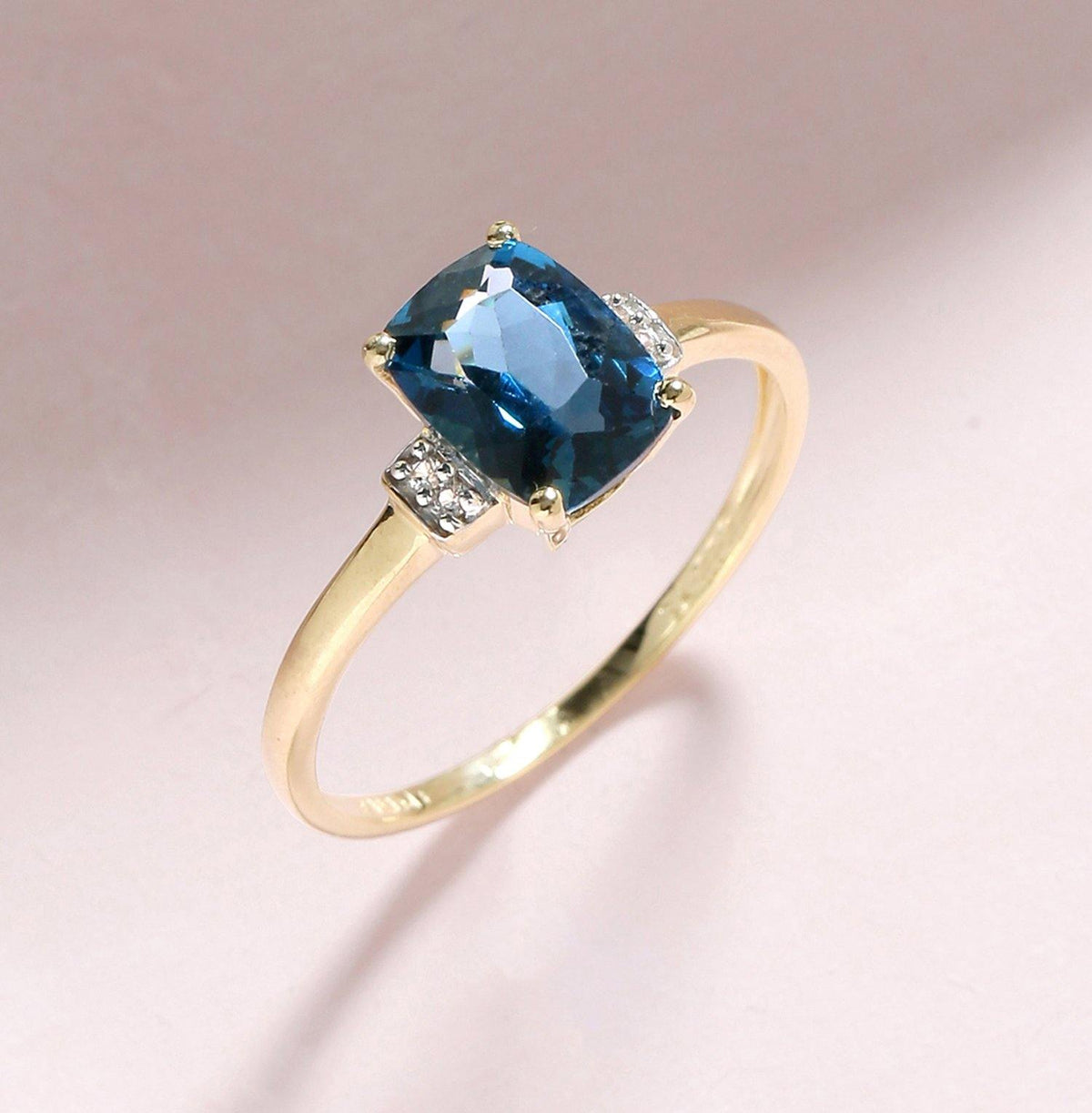 1.62 Ct London Blue Topaz Solid 10k Yellow Gold Ring - YoTreasure