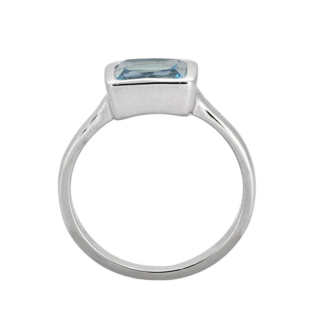 1.74 Ct. Blue Topaz Solid 925 Sterling Silver Ring Jewelry - YoTreasure